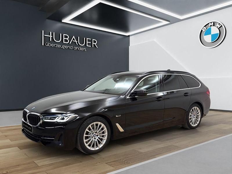Gebraucht BMW 530e Performance 292 PS (214 kW) 2022 Schwarz Kombi