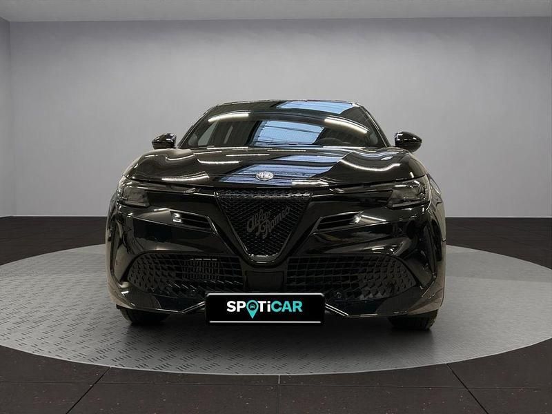 Neu Alfa Romeo GT Junior Sprint 145 PS (106 kW) 2026 Schwarz SUV