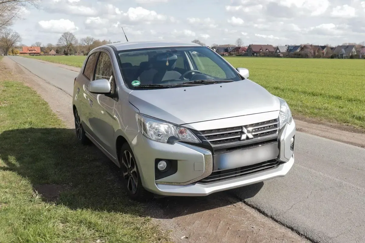 Gebraucht Mitsubishi Space Star Edition+ 80 PS (58 kW) 2020 Grau Kleinwagen