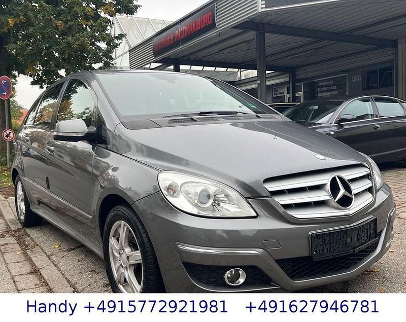 Gebraucht Mercedes B180 109 PS (80 kW) 2008 Mountaingrau Van / Kleinbus