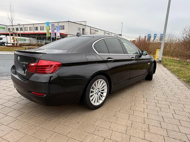 Gebraucht BMW 520 184 PS (135 kW) 2014 Schwarz Limousine