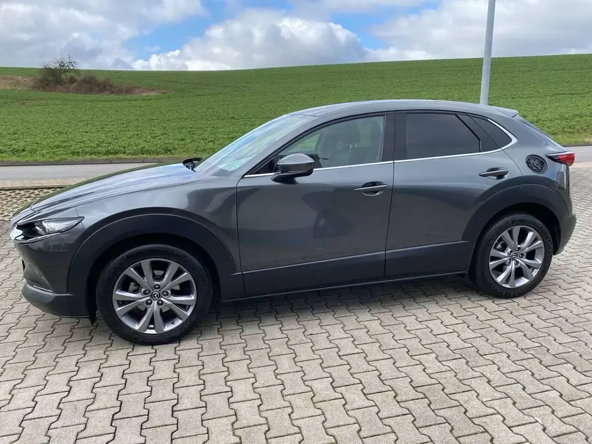 Gebraucht Mazda CX-30 Selection 122 PS (89 kW) 2022 Machine gray SUV
