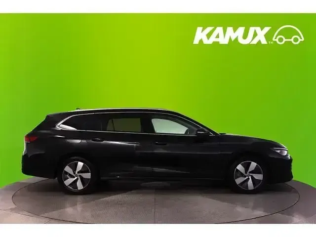 Gebraucht VW Passat Business 150 PS (110 kW) 2025 Mythos black Kombi