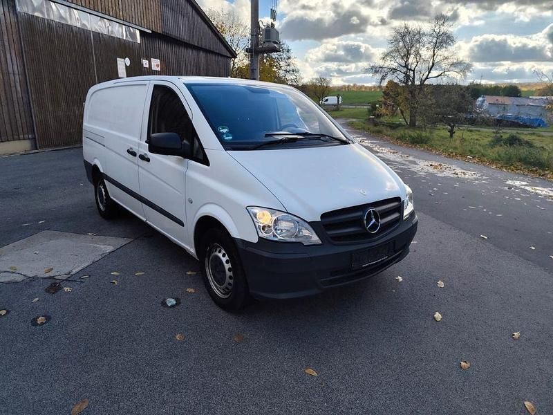 Weiß Gebraucht 2013 Mercedes Vito Van / Kleinbus | 7.990 € (Superpreis) - Bild 1/4
