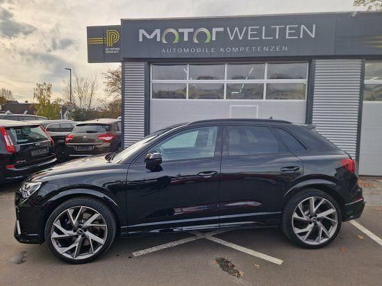 Gebraucht Audi RS Q3 Sport 400 PS (294 kW) 2023 Mythosschwarz metallic SUV