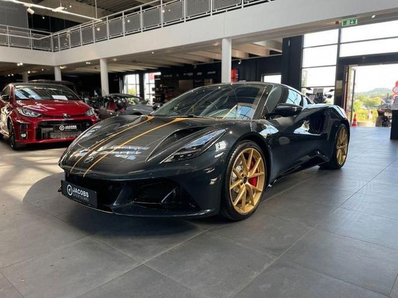 Grau Neu 2025 Lotus Emira Coupé | 104.900 € (Teuer) - Bild 1/4