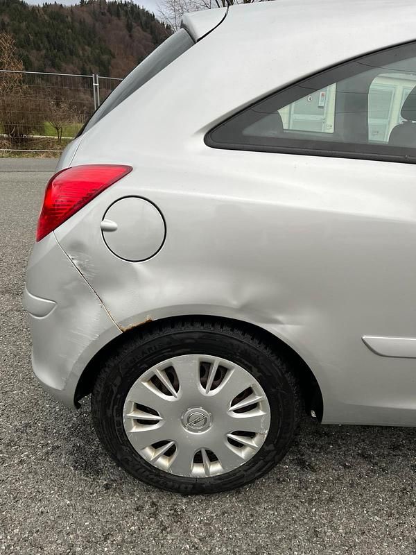 Gebraucht Opel Corsa 59 PS (43 kW) 2007 Grau Kleinwagen