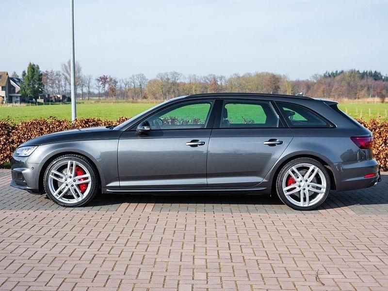Gebraucht Audi S4 Proline 354 PS (260 kW) 2018 Grau Kombi