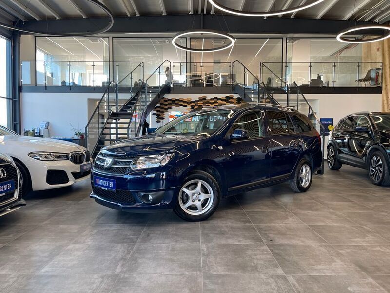 Blau Gebraucht 2016 Dacia Logan MCV Lauréate Kombi | 10.399 € (Fairer Preis) - Bild 1/4