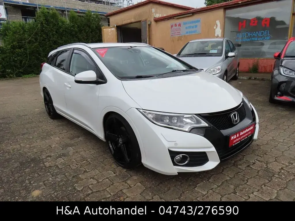 Gebraucht Honda Civic Lifestyle 120 PS (88 kW) 2016 Weiß Kombi