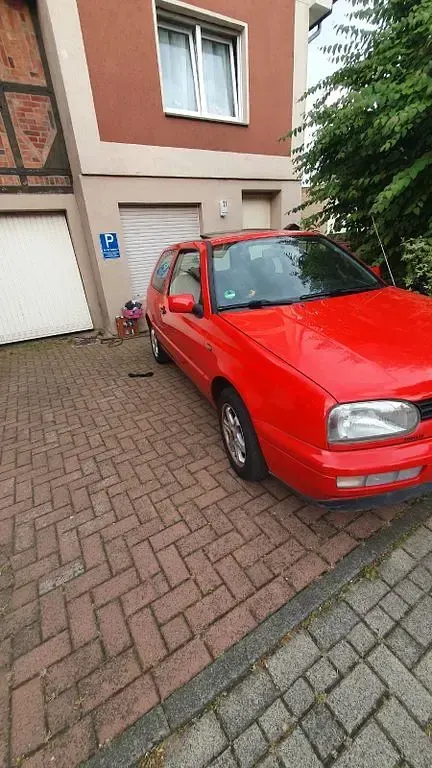 Gebraucht VW Golf III 60 PS (44 kW) 1997 Rot Limousine