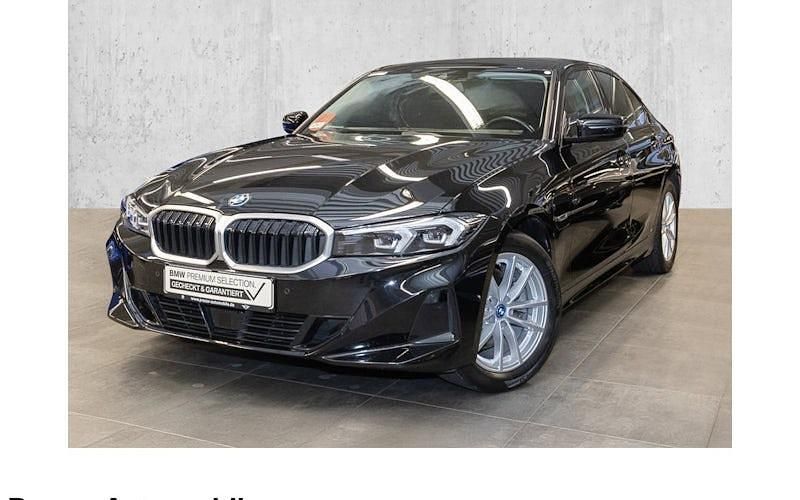 Gebraucht BMW 320e Shadowline 204 PS (150 kW) 2022 Schwarz Limousine