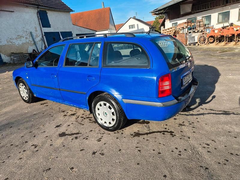Second-hand Skoda Octavia 100 CP (73 kW) 2001 Albastru Break