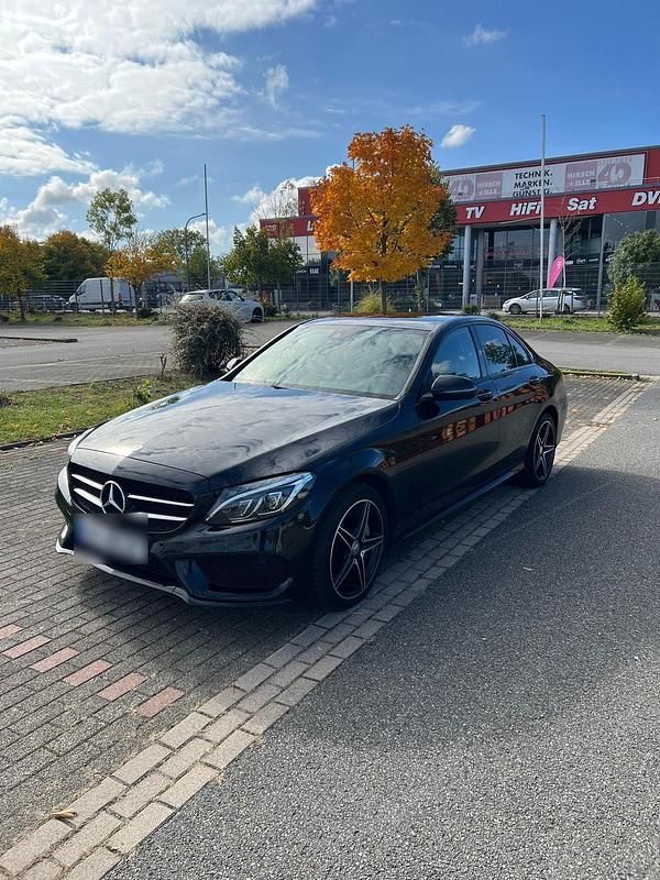 Gebraucht Mercedes C400 333 PS (244 kW) 2016 Schwarz Limousine