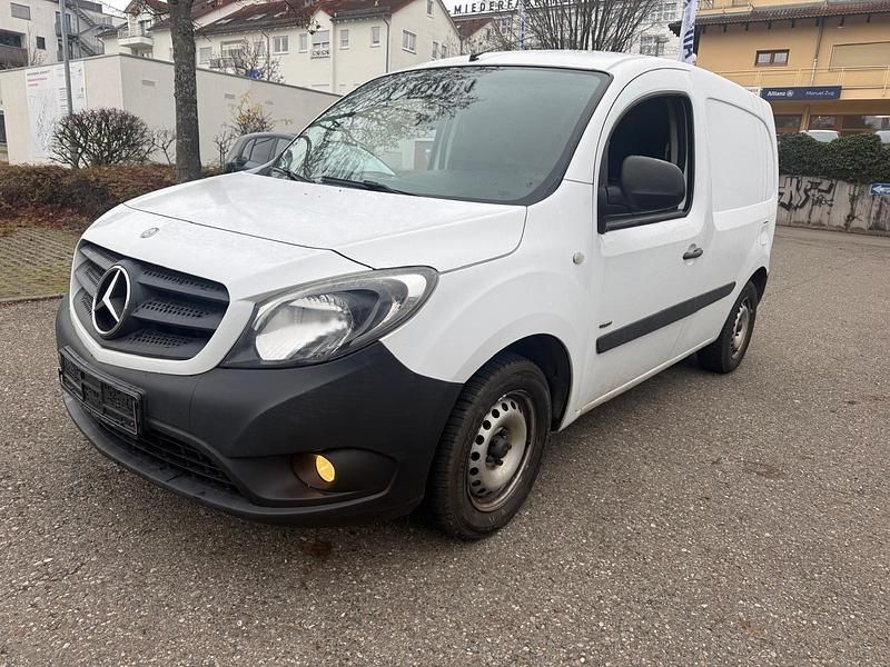 Gebraucht Mercedes Citan 108 75 PS (55 kW) 2017 Weiß Limousine