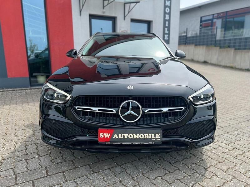 Gebraucht Mercedes C200 204 PS (150 kW) 2023 Schwarz Limousine