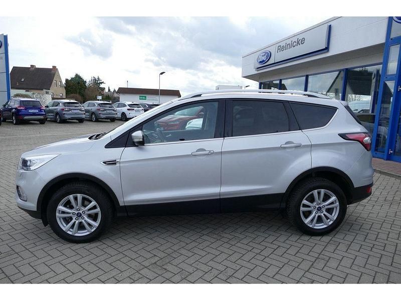 Gebraucht Ford Kuga Cool & Connect 120 PS (88 kW) 2018 Silber SUV