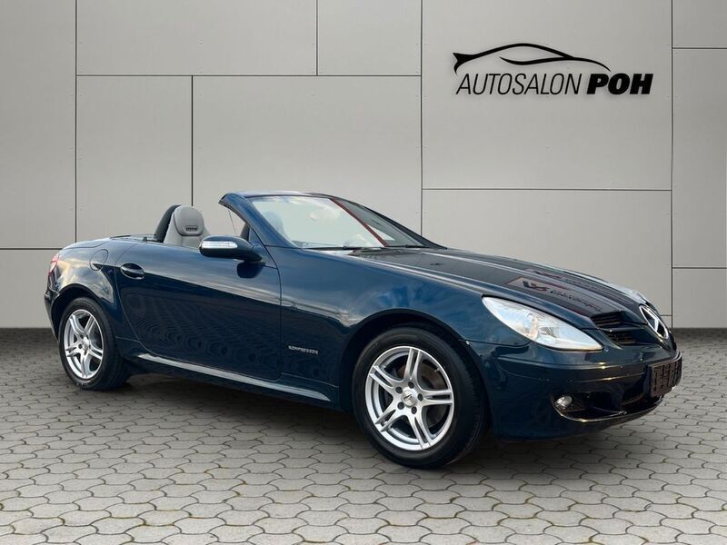 Blau Gebraucht 2005 Mercedes SLK200 Cabrio | 5.750 € (Fairer Preis) - Bild 1/4