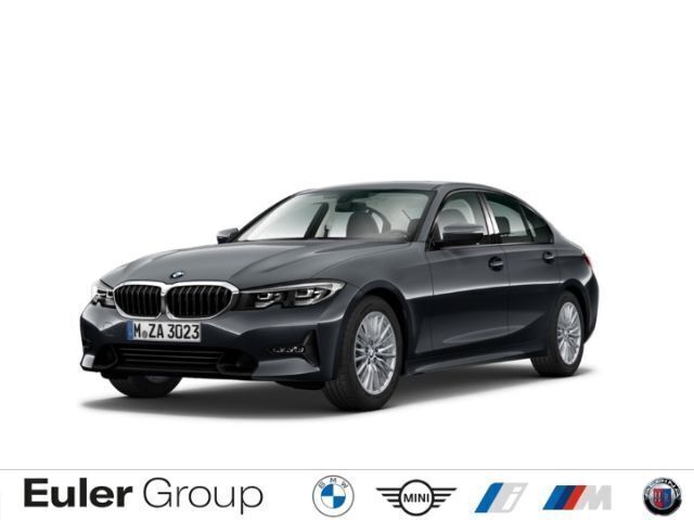 Grau Gebraucht 2021 BMW 318 Sport Line Limousine | 24.399 € (Fairer Preis) - Bild 1/4