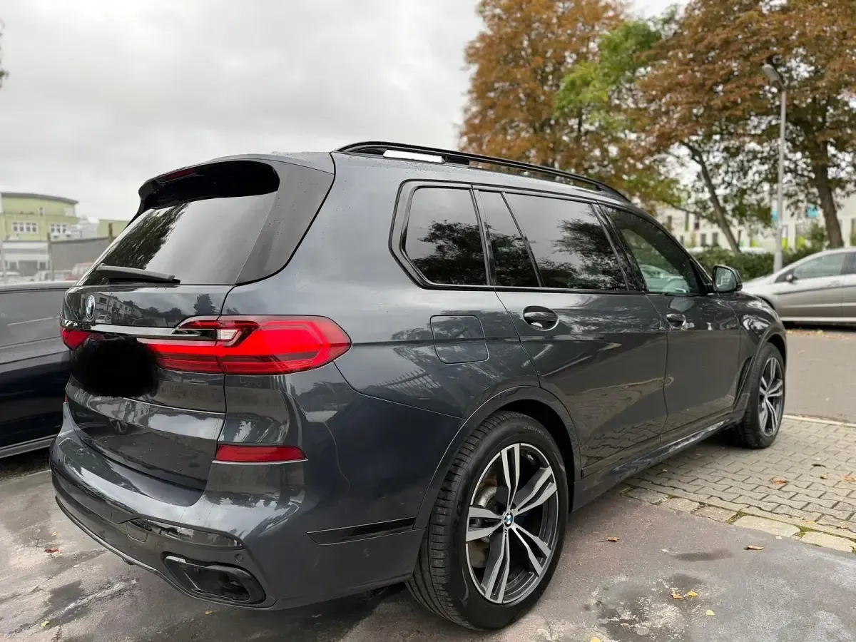 Gebraucht BMW X7 Executive 530 PS (389 kW) 2020 Grau SUV