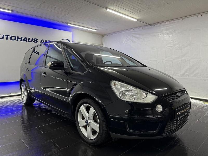 Gebraucht Ford S-MAX Titanium 145 PS (106 kW) 2008 Schwarz Van / Kleinbus