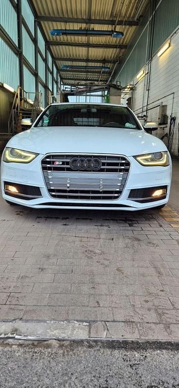 Gebraucht Audi S4 Sport 333 PS (244 kW) 2013 Weiß Kombi