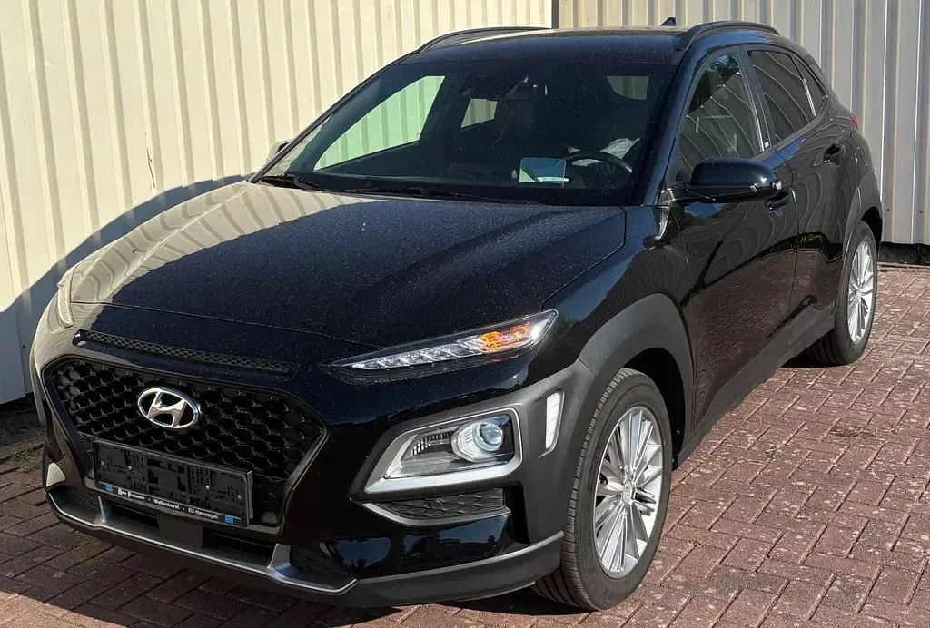 Gebraucht Hyundai Kona YES! 120 PS (88 kW) 2019 Schwarz SUV