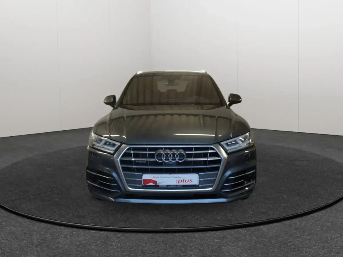 Gebraucht Audi Q5 Sport 299 PS (219 kW) 2020 Grau SUV
