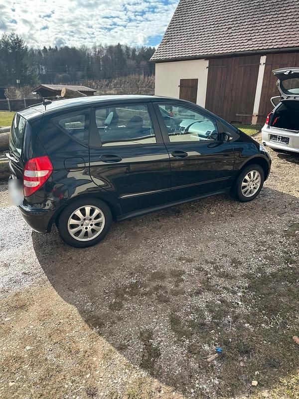 Gebraucht Mercedes A150 95 PS (69 kW) 2007 Schwarz Kleinwagen