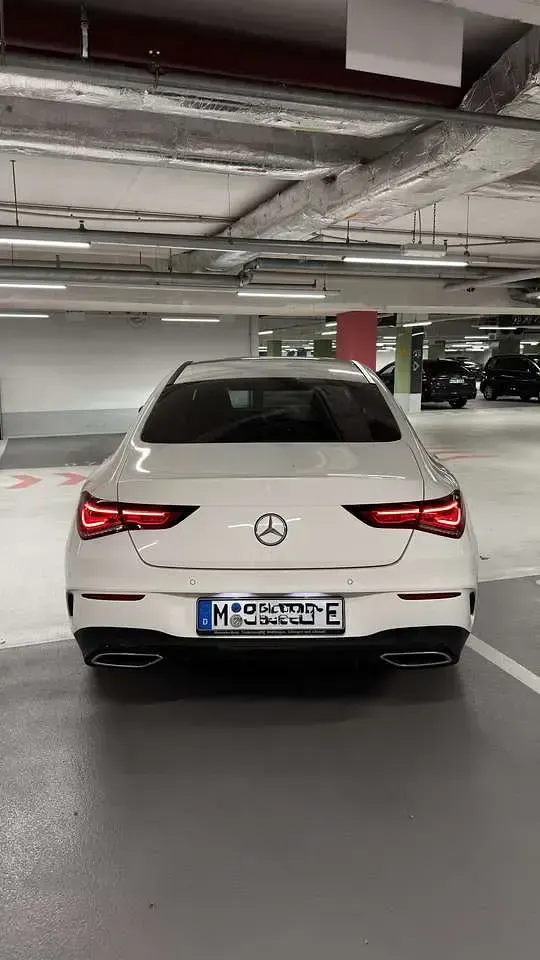 Usata Mercedes CLA250e 218 CV (160 kW) 2021 Bianco Berlina