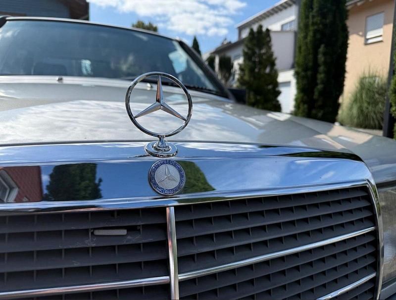 Gebraucht 1993 Mercedes 190 Limousine | 6.200 € - Bild 1/4