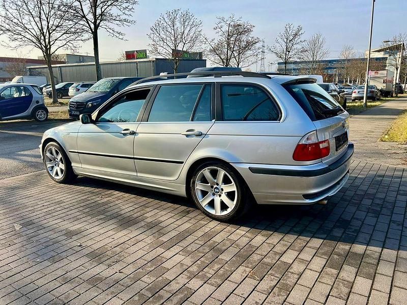 Gebraucht BMW 318 Lifestyle 143 PS (105 kW) 2004 Silber Kombi