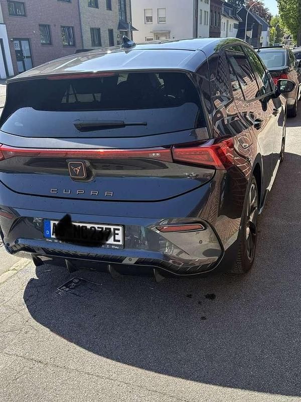 Second-hand Cupra Born 169 kW (231 CP) 2022 Hatchback