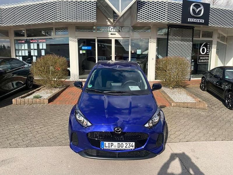 Neu Mazda 2 Center-Line 116 PS (85 kW) 2026 Glass blue Kleinwagen
