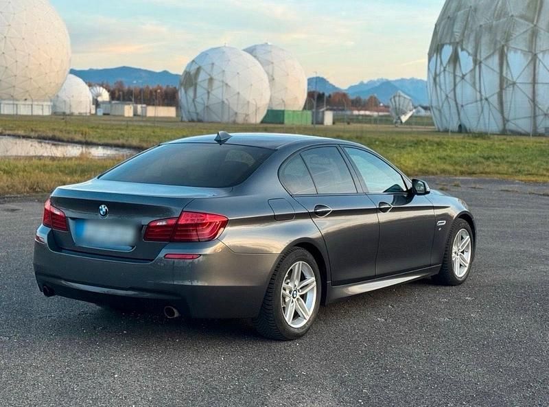 Gebraucht BMW 535 M Sport 313 PS (230 kW) 2016 Grau Limousine