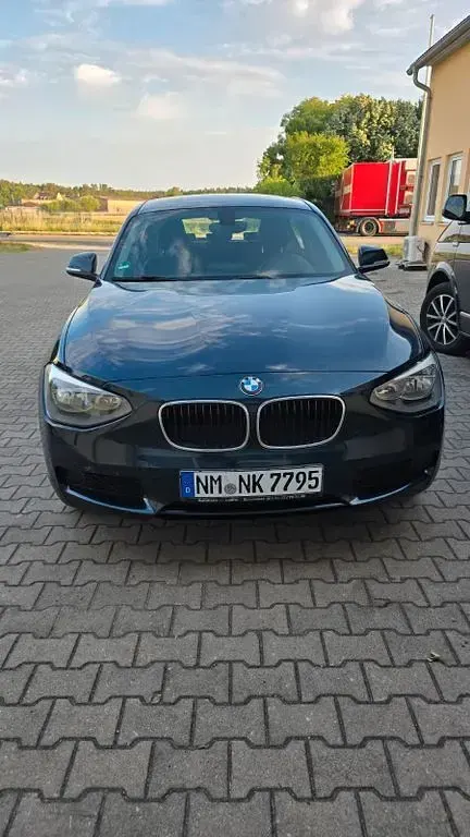 Gebraucht BMW 116 Efficient Dynamics 116 PS (85 kW) 2013 Blau Kleinwagen