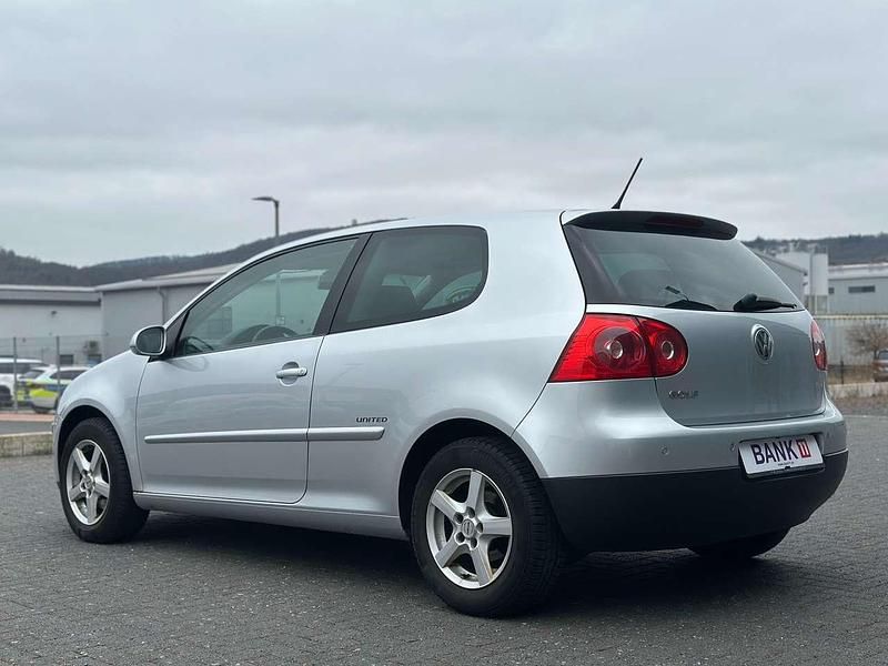 Gebraucht VW Golf VI United 80 PS (58 kW) 2008 Reflexsilber metallic Kleinwagen