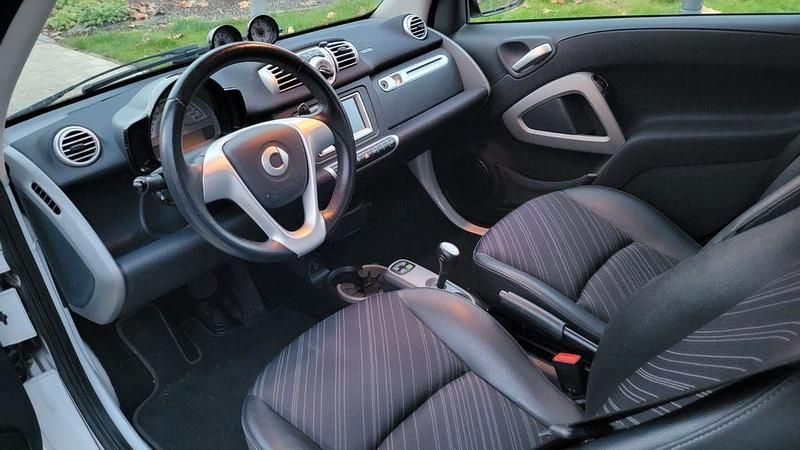 Gebraucht Smart ForTwo Cabrio 71 PS (52 kW) 2013 Weiß Cabrio