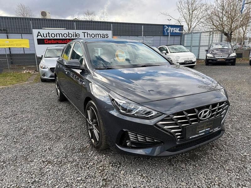 Gebraucht Hyundai i30 159 PS (116 kW) 2020 Grau Limousine