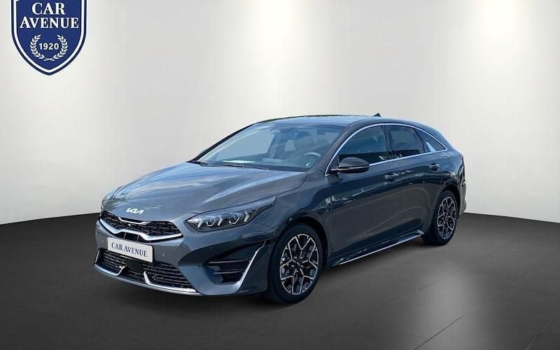 Grau Gebraucht 2025 Kia ProCeed GT-Line Kleinwagen | 26.890 € (Superpreis) - Bild 1/4