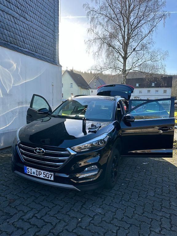 Gebraucht Hyundai Tucson Premium 177 PS (130 kW) 2018 Schwarz SUV