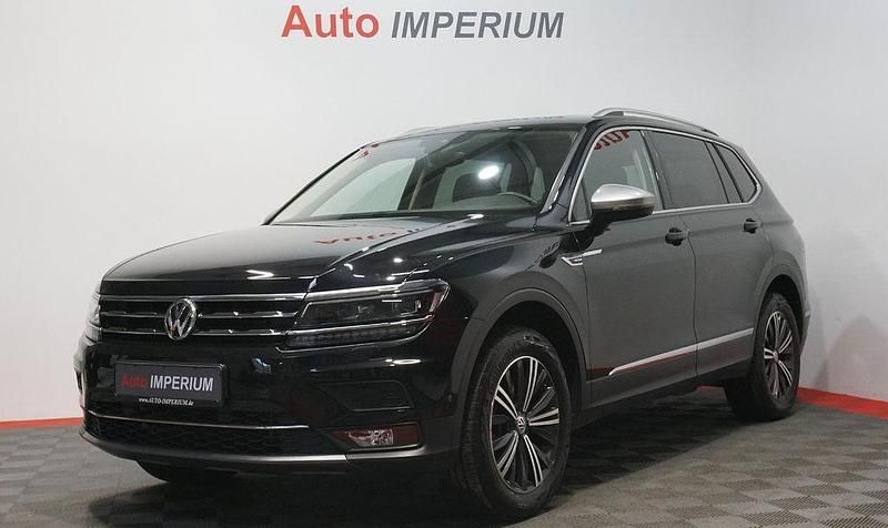 Schwarz Gebraucht 2020 VW Tiguan Allspace Highline SUV | 30.990 € (Fairer Preis) - Bild 1/4