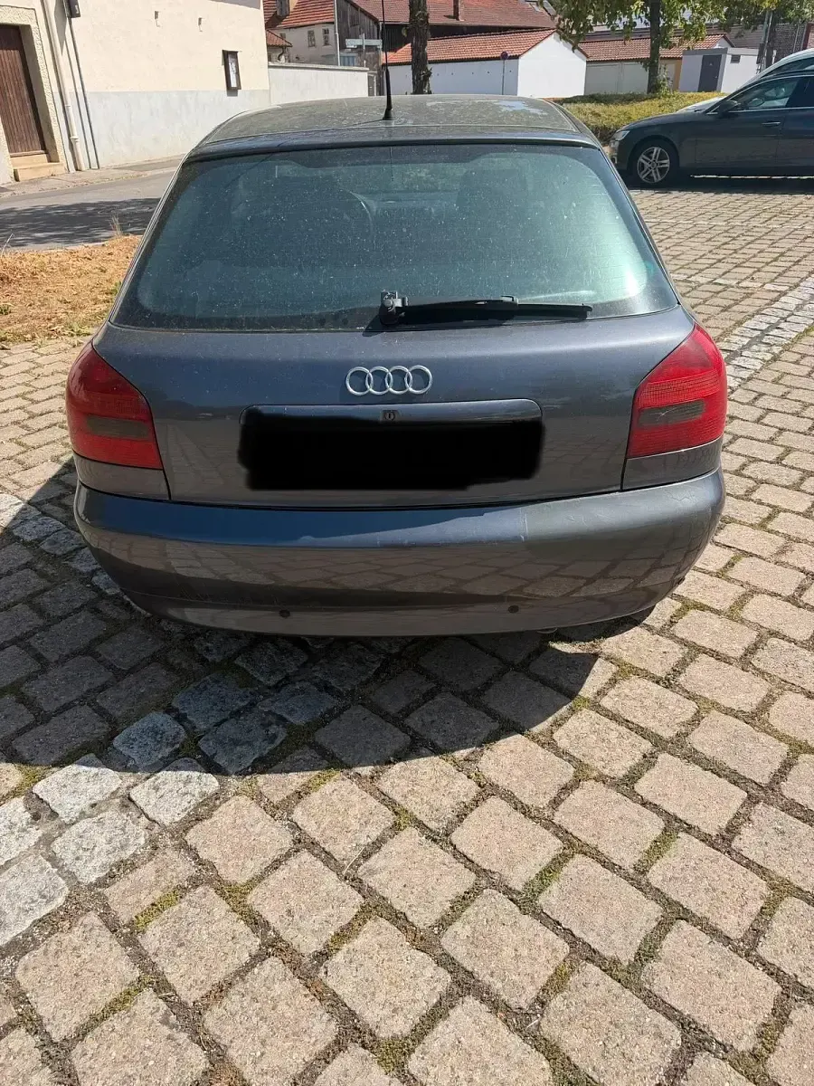 Gebraucht Audi A3 90 PS (66 kW) 1999 Grau Kleinwagen