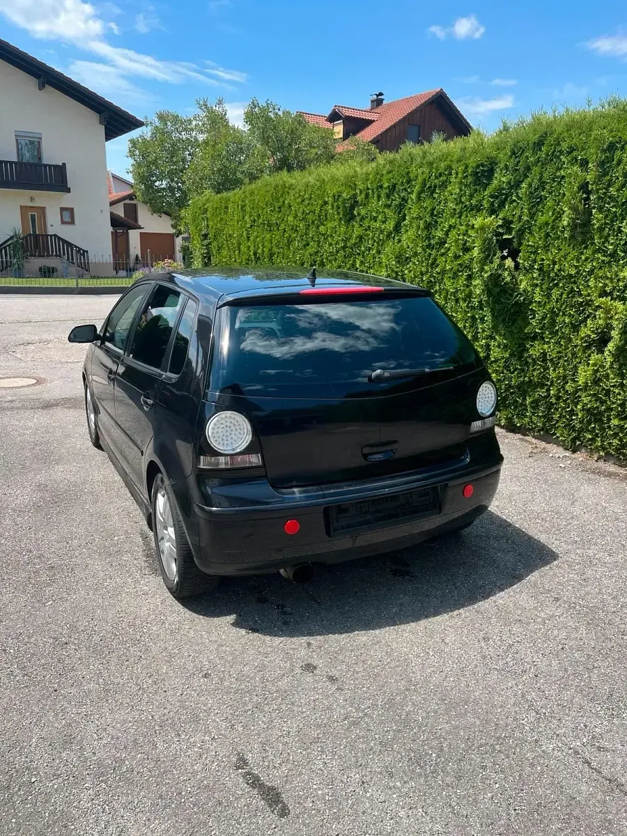 Gebraucht VW Polo 64 PS (47 kW) 2008 Schwarz Kleinwagen