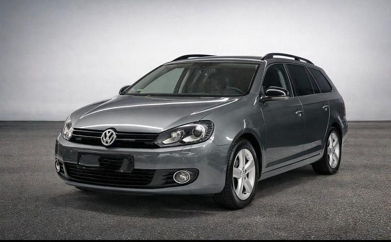 Gebraucht VW Golf VI Match 122 PS (89 kW) 2012 Grau Kleinwagen