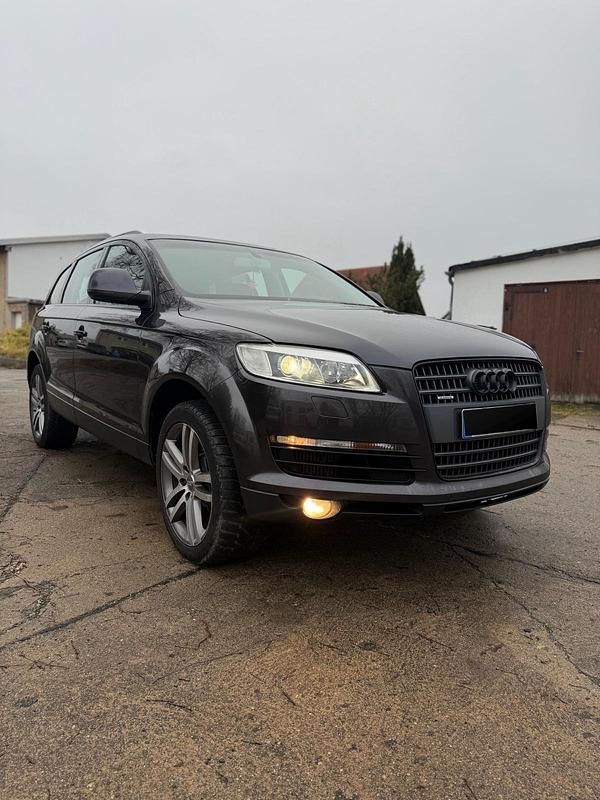 Andere farben Gebraucht 2006 Audi Q7 SUV | 10.900 € (Fairer Preis) - Bild 1/4