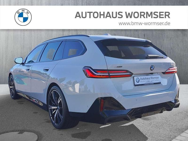 Neu BMW 540 M Sport 286 PS (210 kW) 2025 Alpinweiss iii Kombi