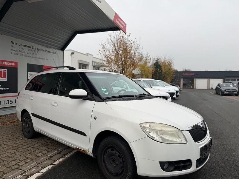 Gebraucht Skoda Fabia Ambiente 69 PS (50 kW) 2008 Weiß Kombi