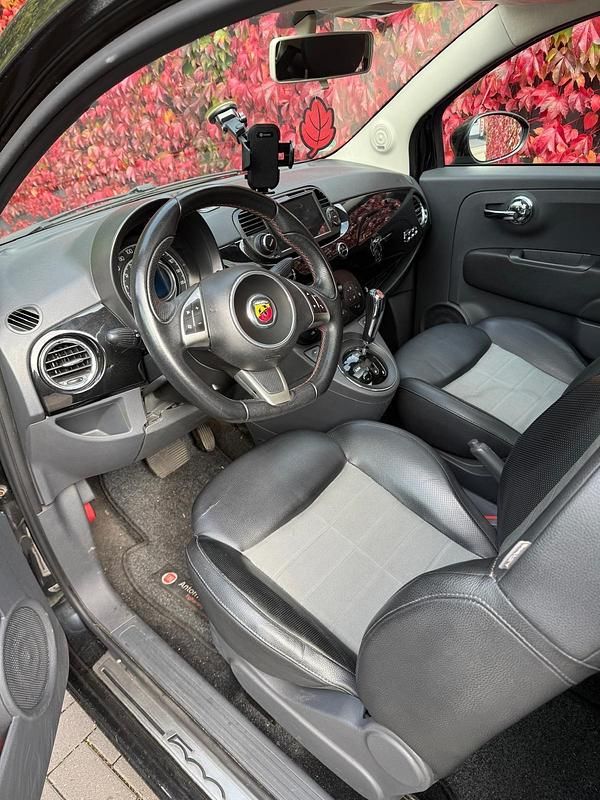 Gebraucht Fiat 500 Abarth 101 PS (74 kW) 2009 Schwarz Cabrio