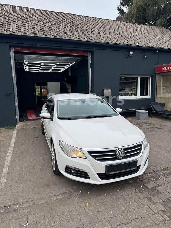 Weiß Gebraucht 2010 VW CC Basis Limousine | 7.999 € (Fairer Preis) - Bild 1/4